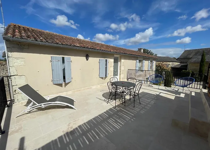 La Maison De Charlotte-le Gite-futuroscope 別荘 *