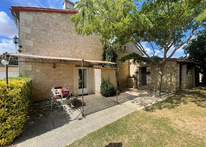 La Maison De Charlotte-le Gite-futuroscope 別荘 *